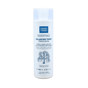 Martiderm Balancing Toner Tonico Facial de la gama Essentials de MartiDerm, con una textura fresca y ligera, ideal para pieles mixtas y grasas. Equilibra, purifica e hidrata la piel, eliminando las impurezas y preparándola para los cuidados aplicados a continuación. Tu piel siempre limpia, suave y revitalizada